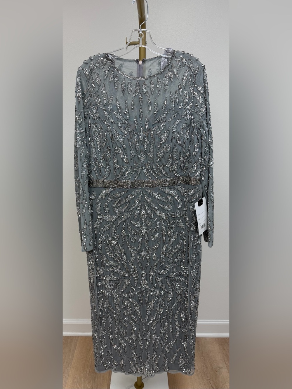Mac Duggal Silver Sequined Midi Sheath Dress Size 14 - Picture 3 of 6